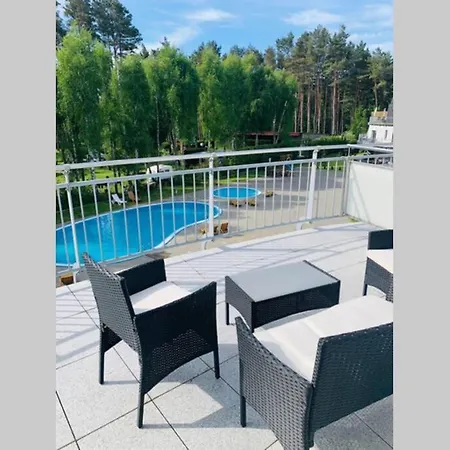 Appartement Uroczy Z Basenem I Kortem Tenisowym Pobierowo